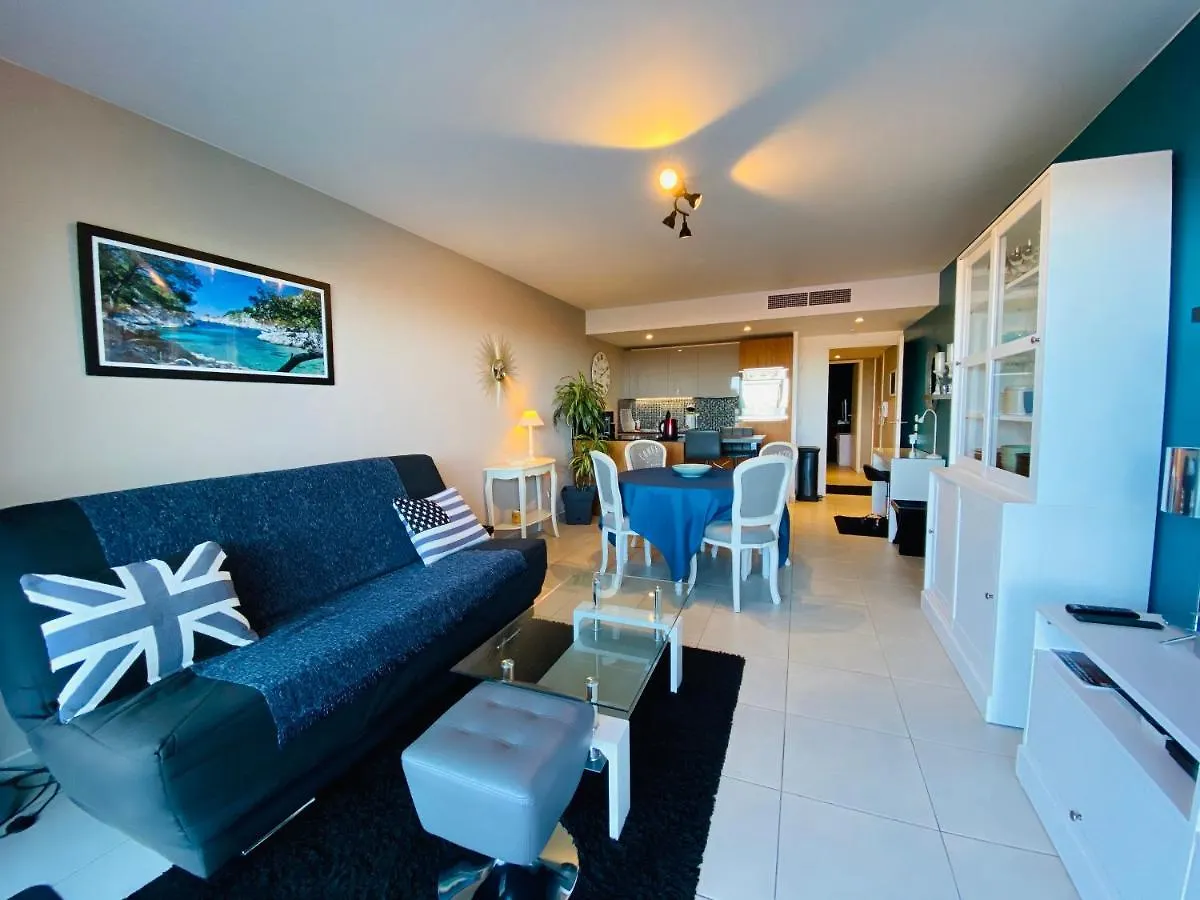 Luxury Flat Nice Panoramic View - Swimming Pool - Parking - Terrace Appartement