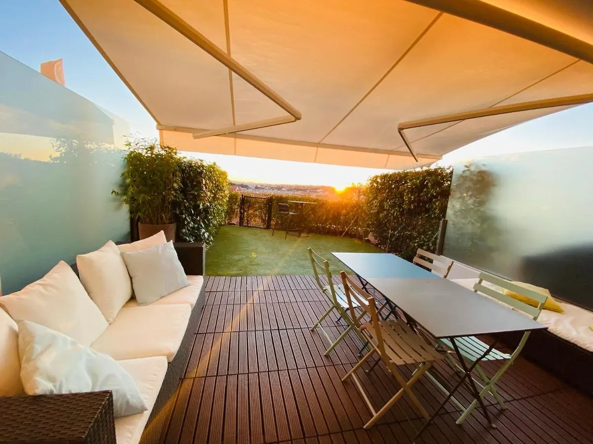 Luxury Flat Nice Panoramic View - Swimming Pool - Parking - Terrace