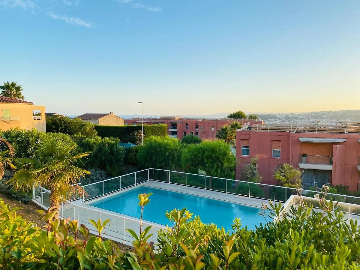 Luxury Flat Nice Panoramic View - Swimming Pool - Parking - Terrace 0*,  France